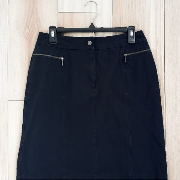 Valerie Stevens Women’s Dark Blue Stretch Skirt Size 8 | Work to Weekend Style - Picture 1 of 3